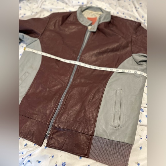 Vintage Mens Sz:M Indian Run Gray & Maroon Leather Motorcycle Jacket. Full Zip. - Picture 3 of 15